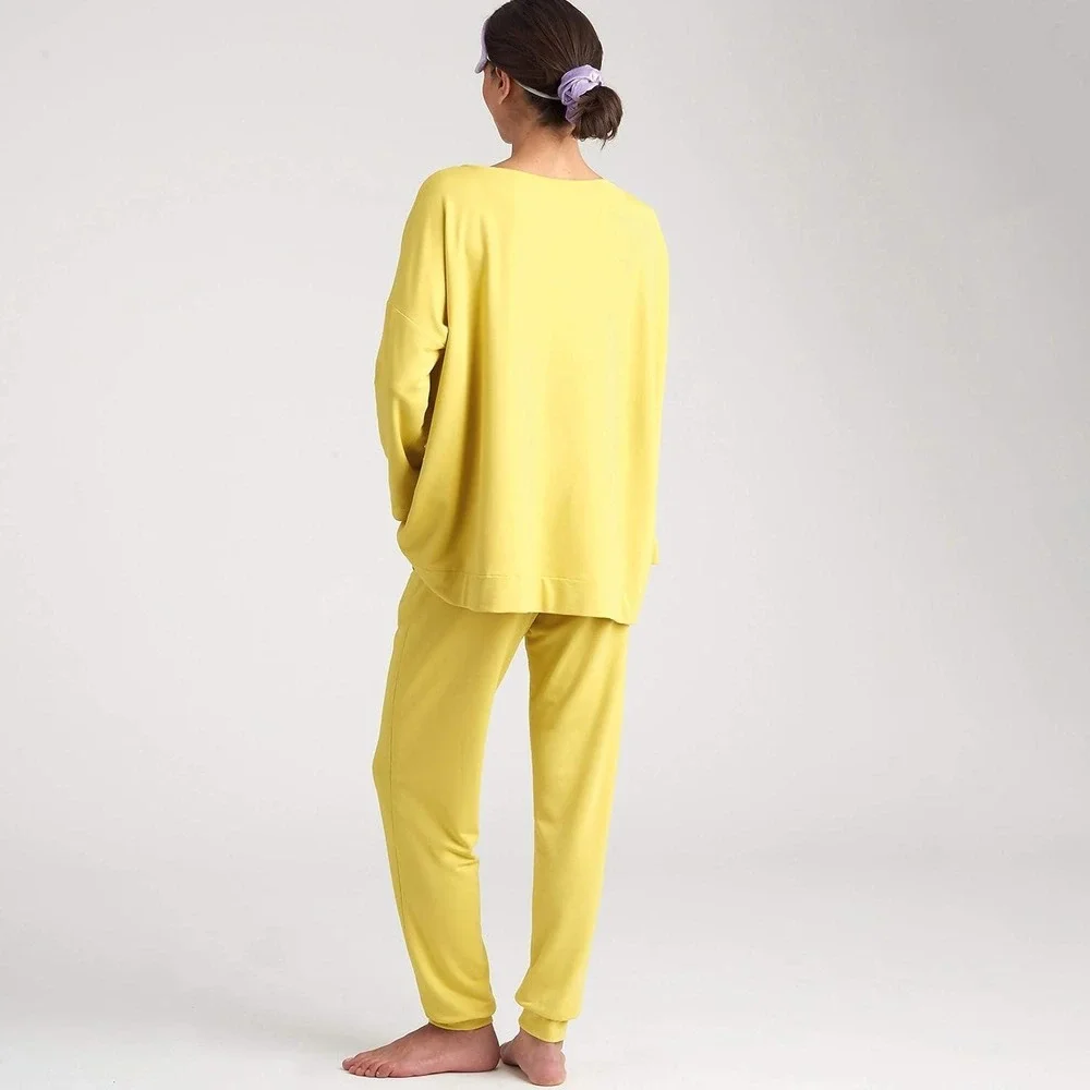 Simplicity S9020 Loungewear Sewing Pattern Women XXS-M Uncut Knit Top Pants‎